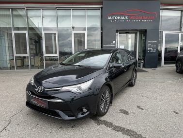Toyota Avensis 2,0 D4-D Lounge bei Autohaus Wögerbauer in 